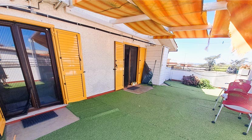 attico-loft-cecchina-terrazzo-finestre-pagliarella-immobiliare